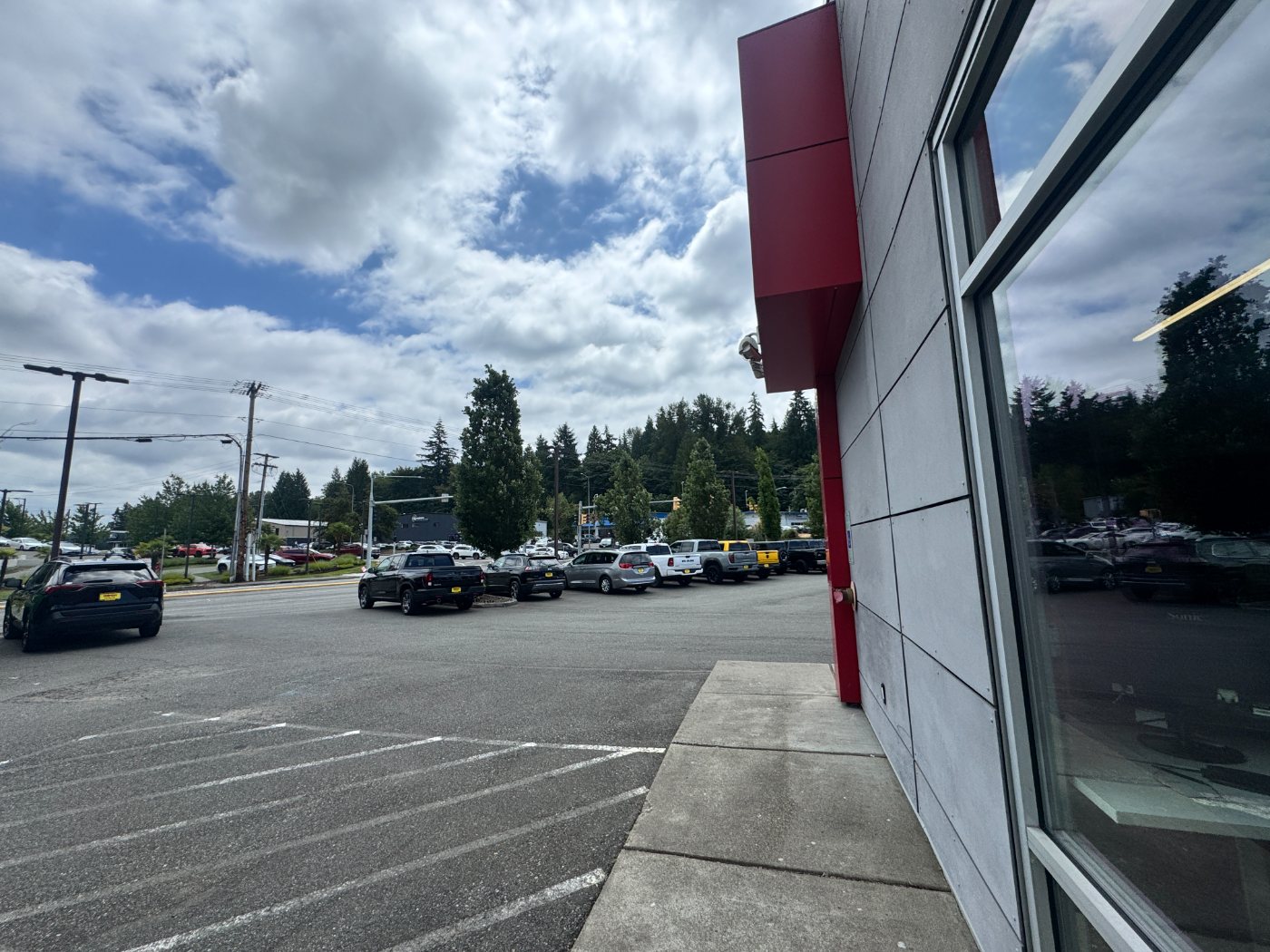 Kirkland automotive location
